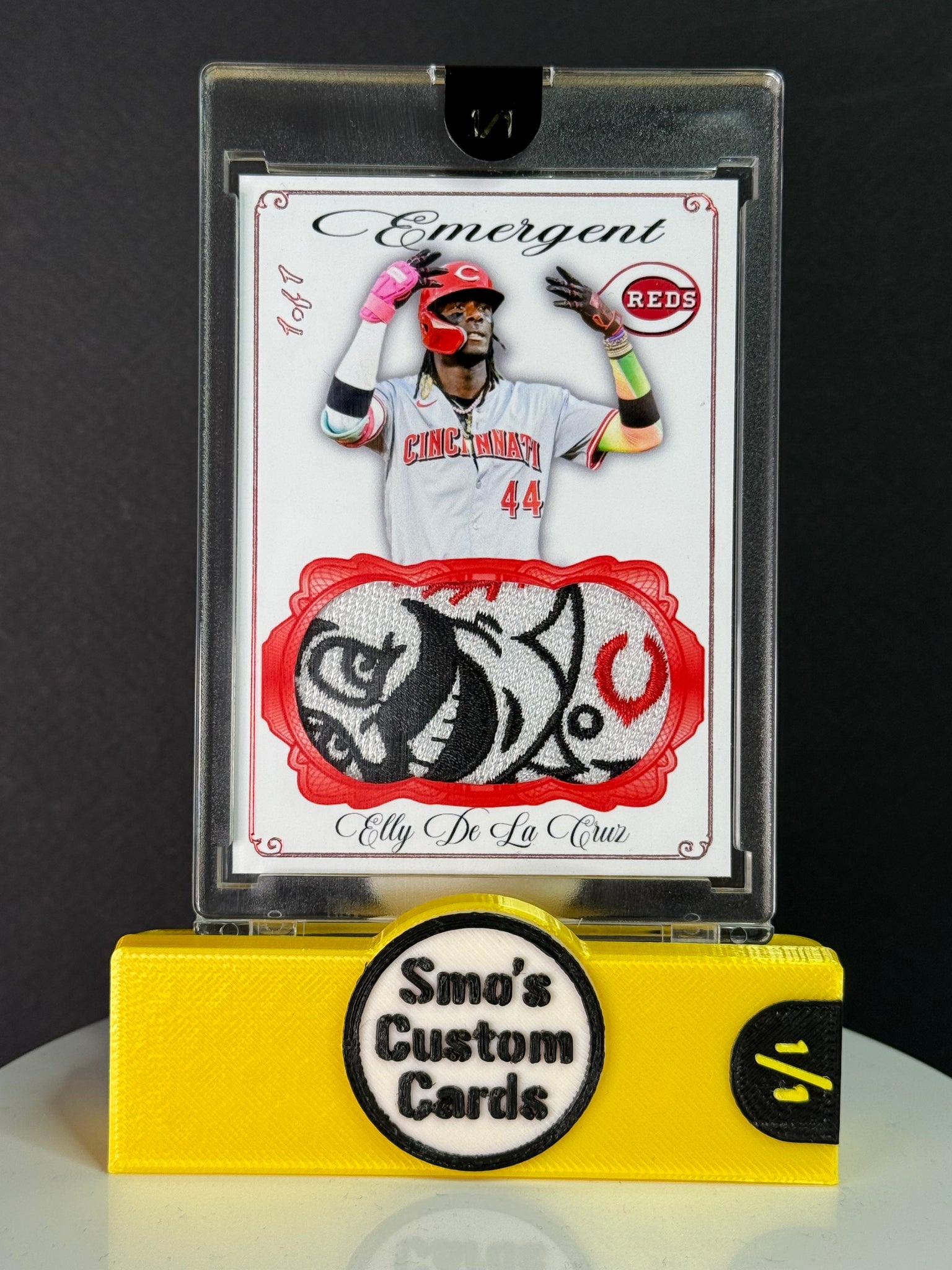 Elly De La Cruz Emergent Ruby Mr. Redlegs Patch 1/1