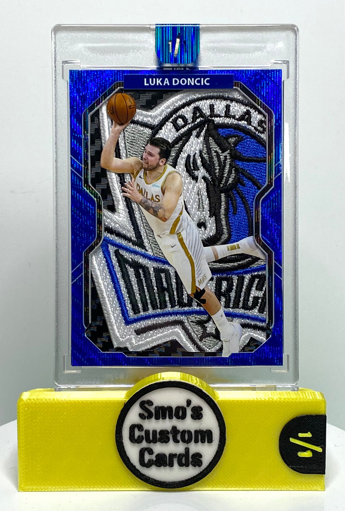 Luka Doncic Blue Prizm Runner Mavericks Patch 1/1