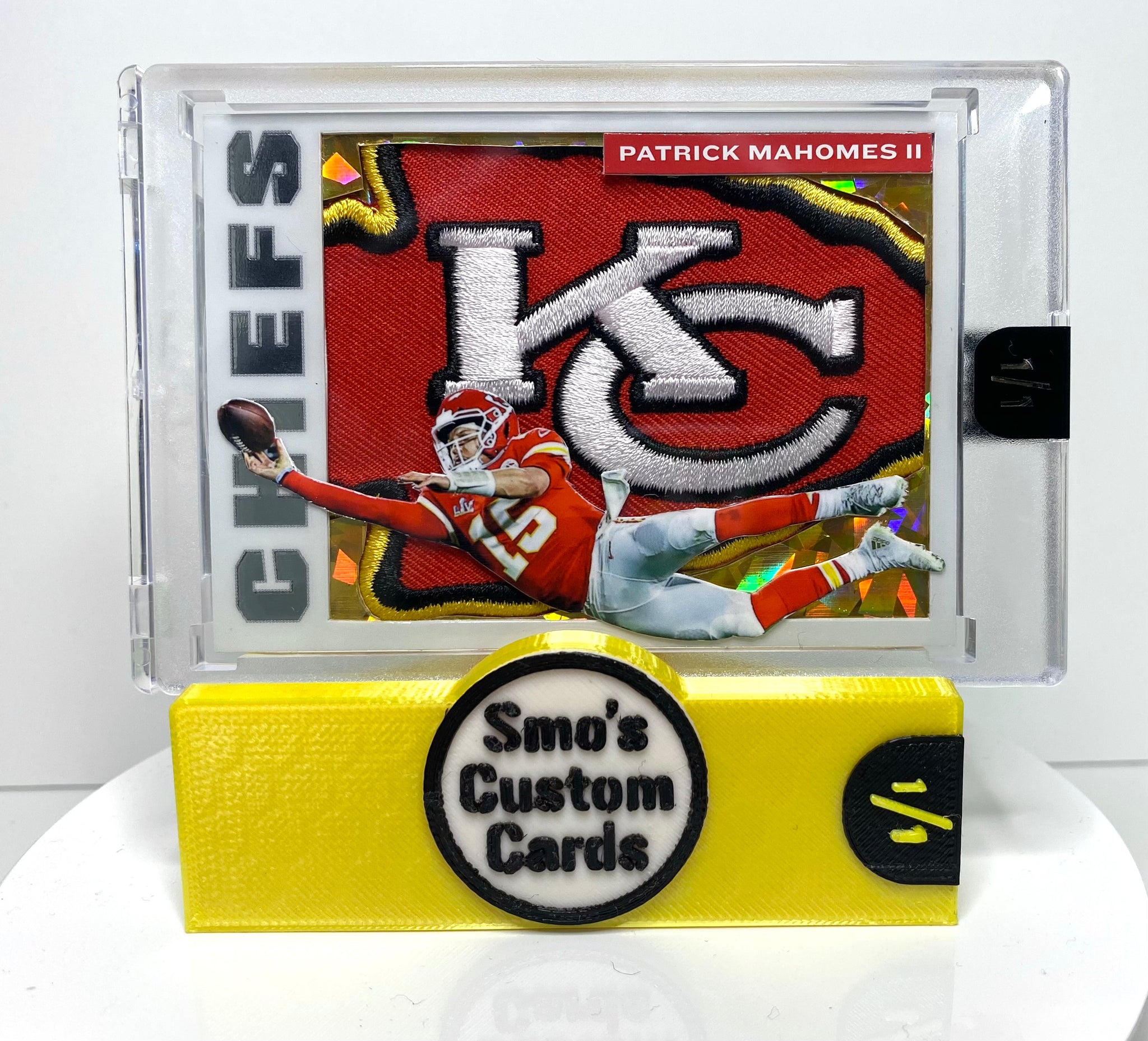 Patrick Mahomes Super Bowl Dive Throw Magical Moment 1/1